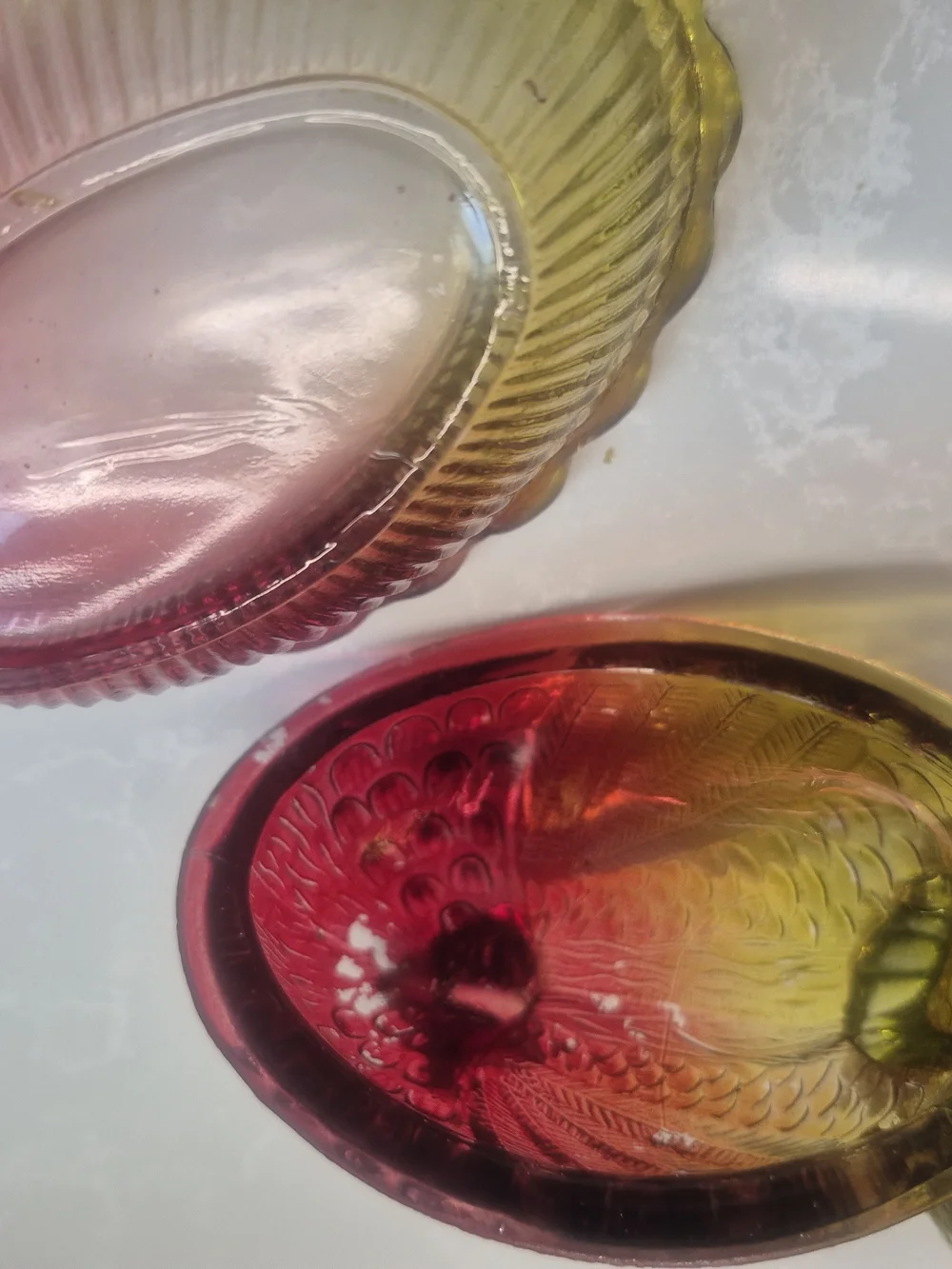 Hen On Basket Glass Candy Dish and Tray in Yellow-Red Ombre